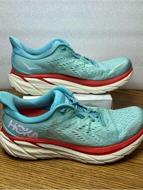 Hoka One One Clifton 8 Womens Size 7.5B Blue Red Athletic Running Shoes Sneakers